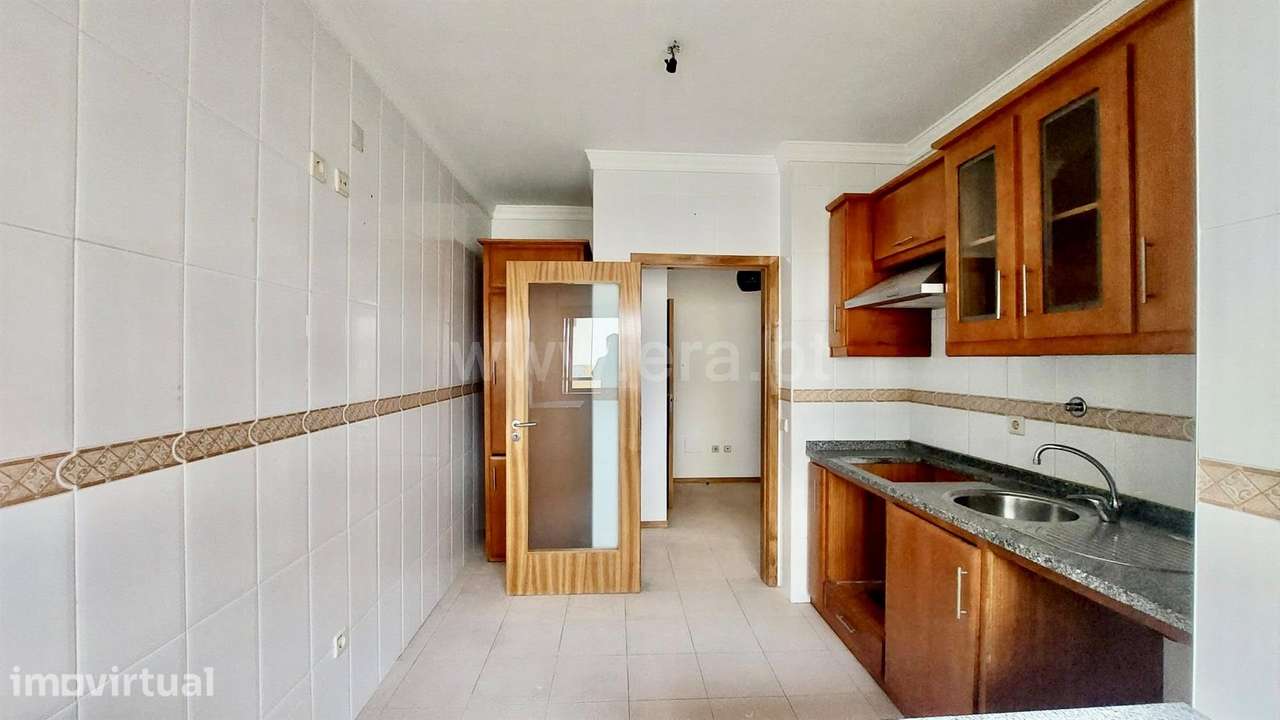 Apartamento T2 na Sobreira, Paredes - Grande imagem: 2/17
