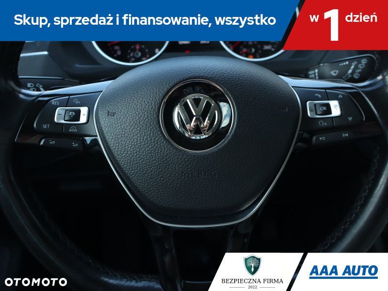 Volkswagen Tiguan - 18