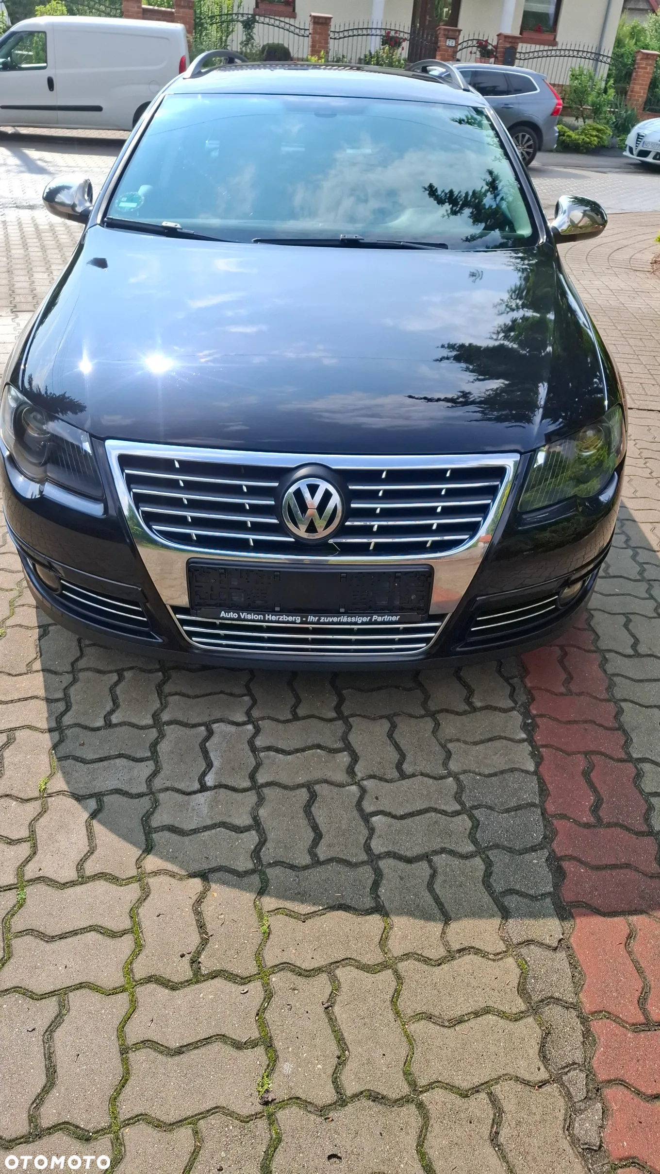 Volkswagen Passat 2.0 TDI DPF Highline DSG - 2