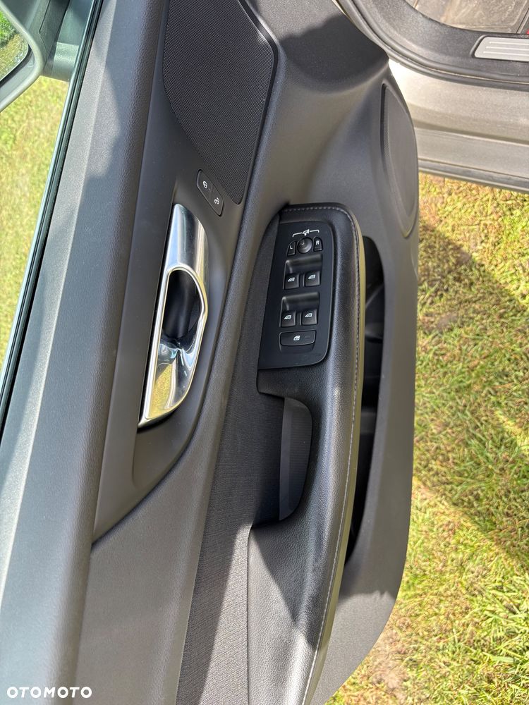 Volvo V60 D4 Inscription - 23