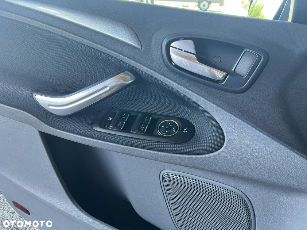 Ford S-Max 1.8 TDCi Ambiente - 4