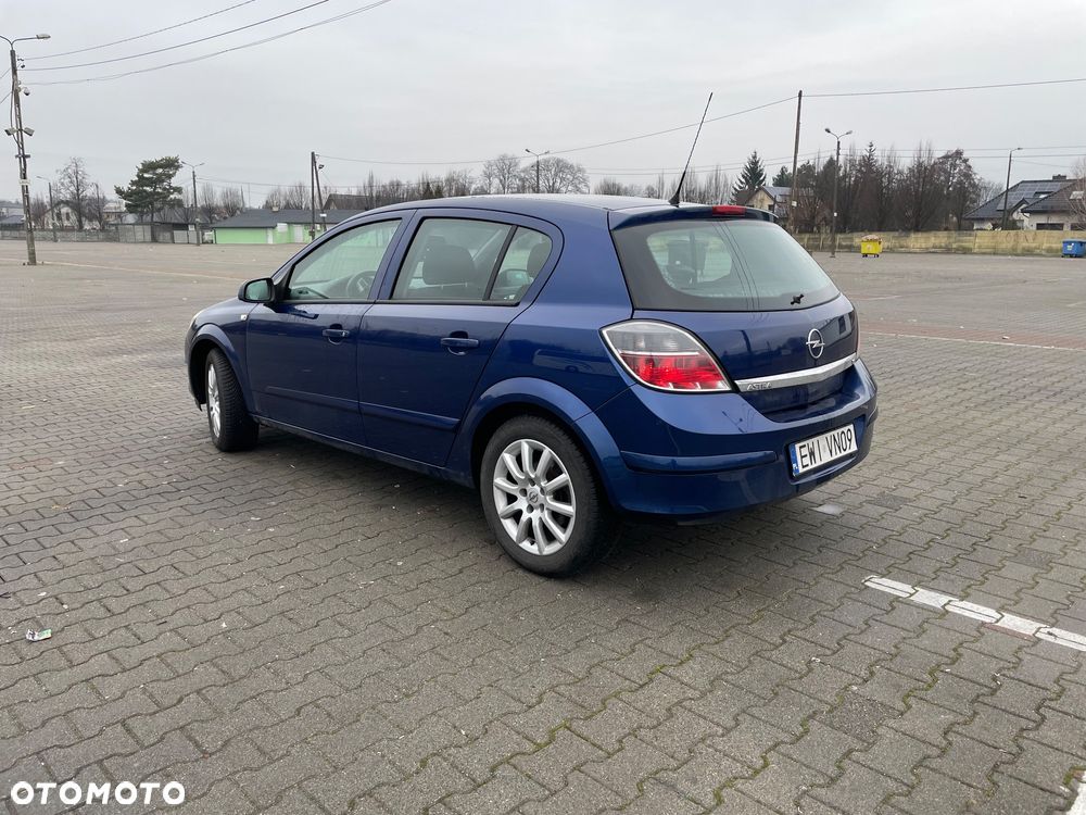 Opel Astra 1.6 - 4