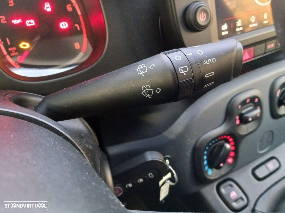 Fiat Panda 1.0 Hybrid City Cross - 25