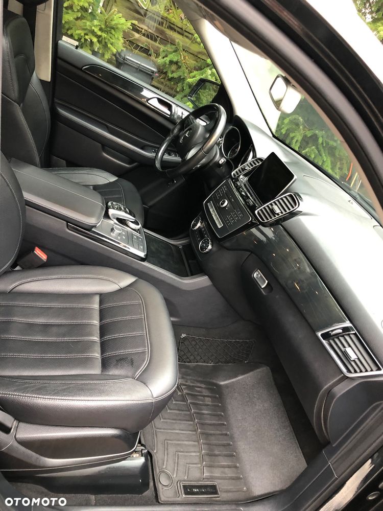 Mercedes-Benz GLE - 7