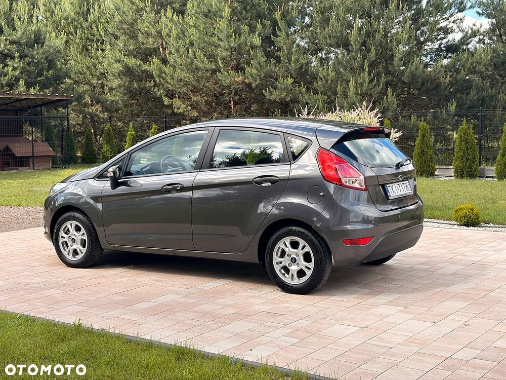 Ford Fiesta 1.25 Champions Edition - 15