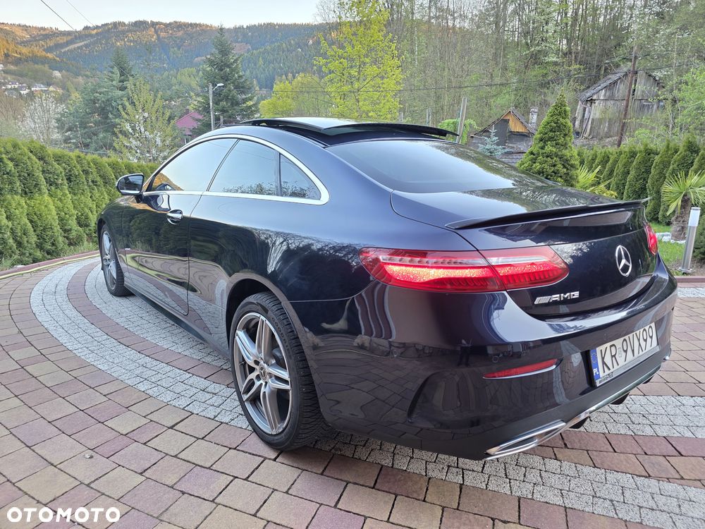 Mercedes-Benz Klasa E 220 d 4-Matic 9G-TRONIC - 3