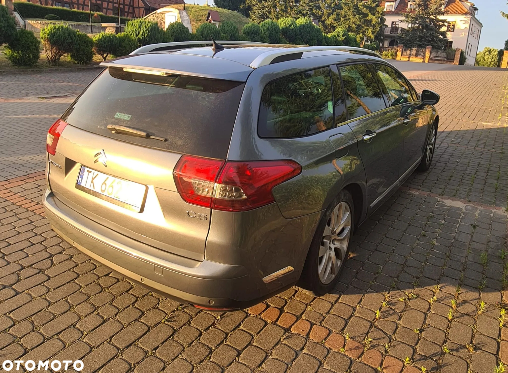 Citroën C5 Tourer HDi 165 FAP Exclusive - 17