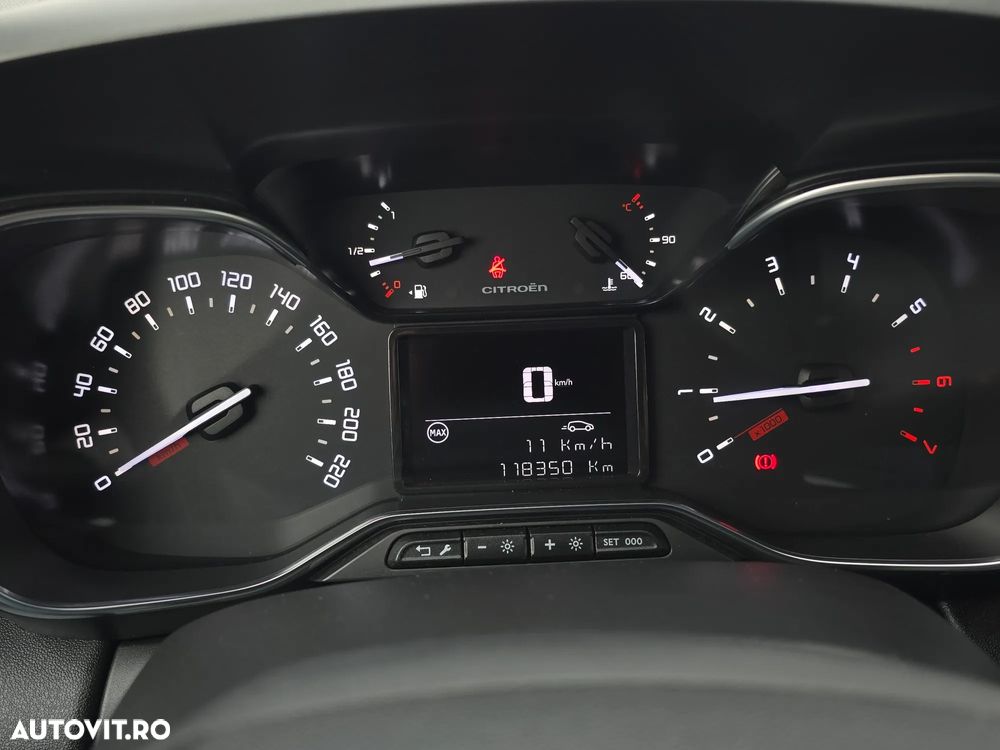 Citroën C3 AIRCROSS 1.2 PureTech S&S BVM Shine - 7