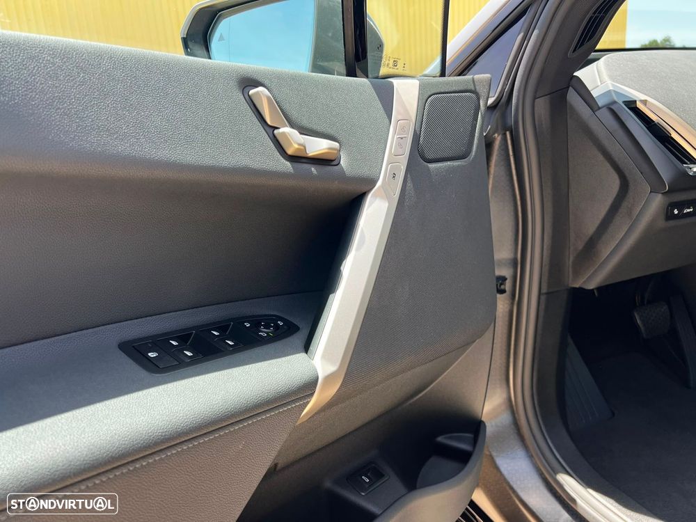 BMW iX xDrive 40 Pack Desportivo - 4