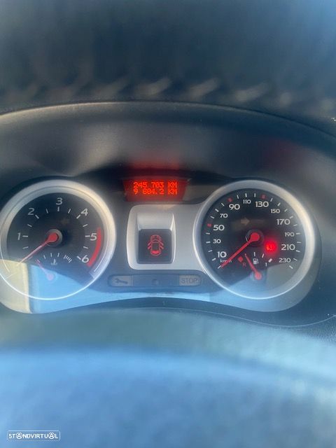 Renault Clio 1.5 dCi Dynamique - 7