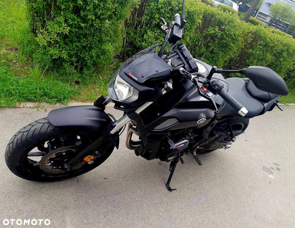Yamaha MT - 3
