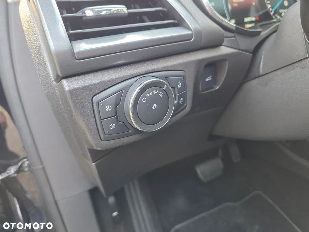 Ford Mondeo 2.0 TDCi PowerShift-Aut Allrad Titanium - 22