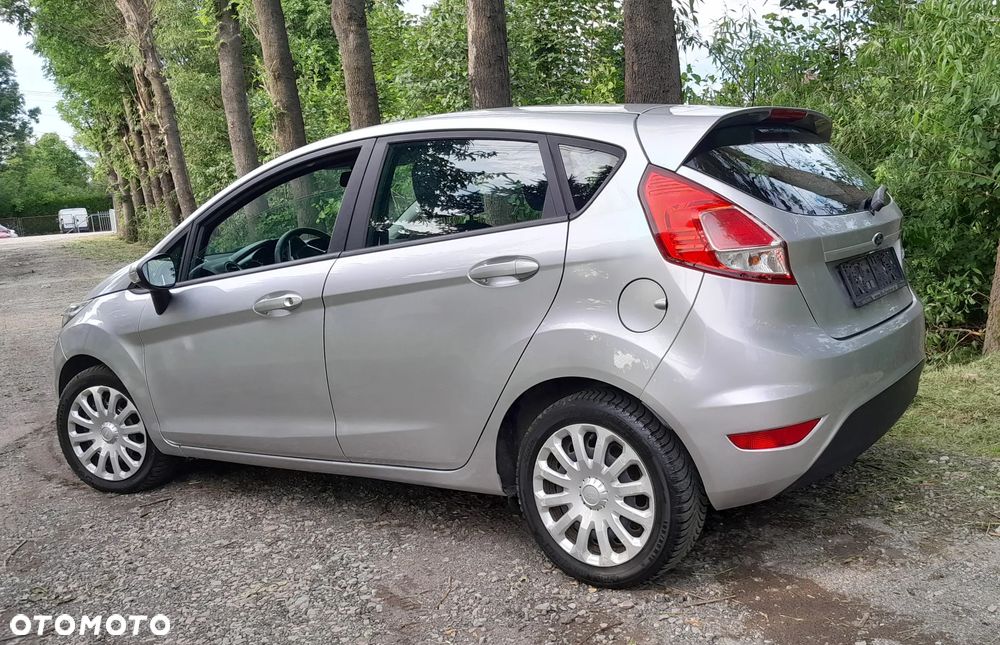 Ford Fiesta - 21