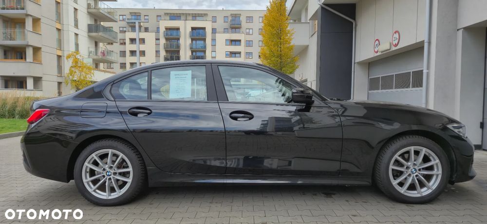 BMW Seria 3 318i Advantage - 7