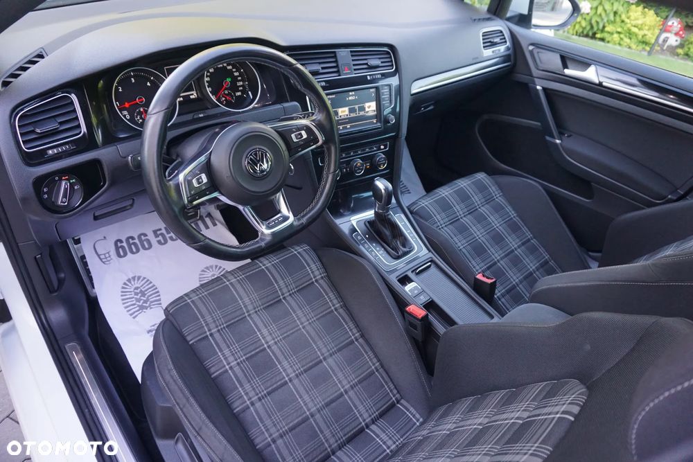 Volkswagen Golf VII 2.0 TDI BMT GTD DSG - 19