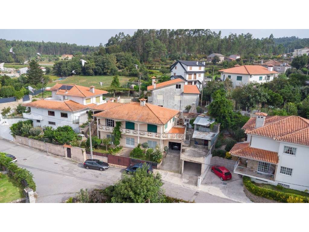 Moradia T3 em Arnoso Santa Maria - Grande imagem: 2/24