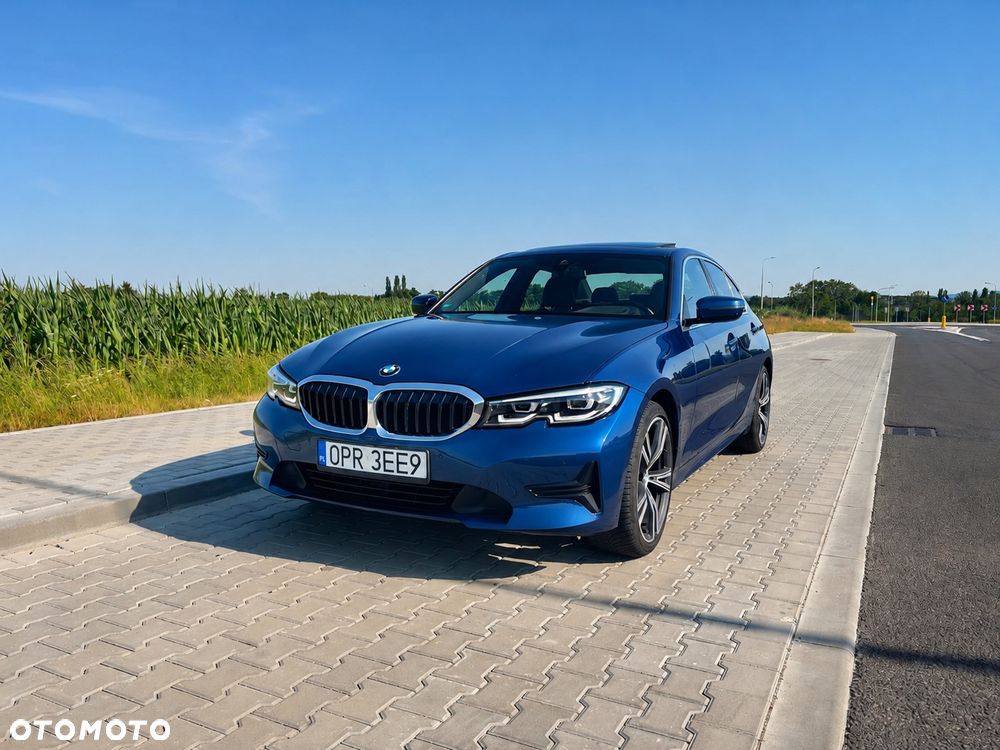 BMW Seria 3 330i xDrive - 2