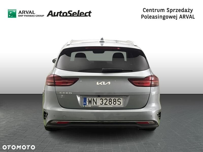 Kia Ceed 1.5 T-GDI Business Line Plus - 6