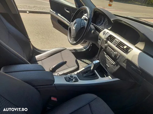 BMW Seria 3 318d Touring Aut. Luxury Line - 9