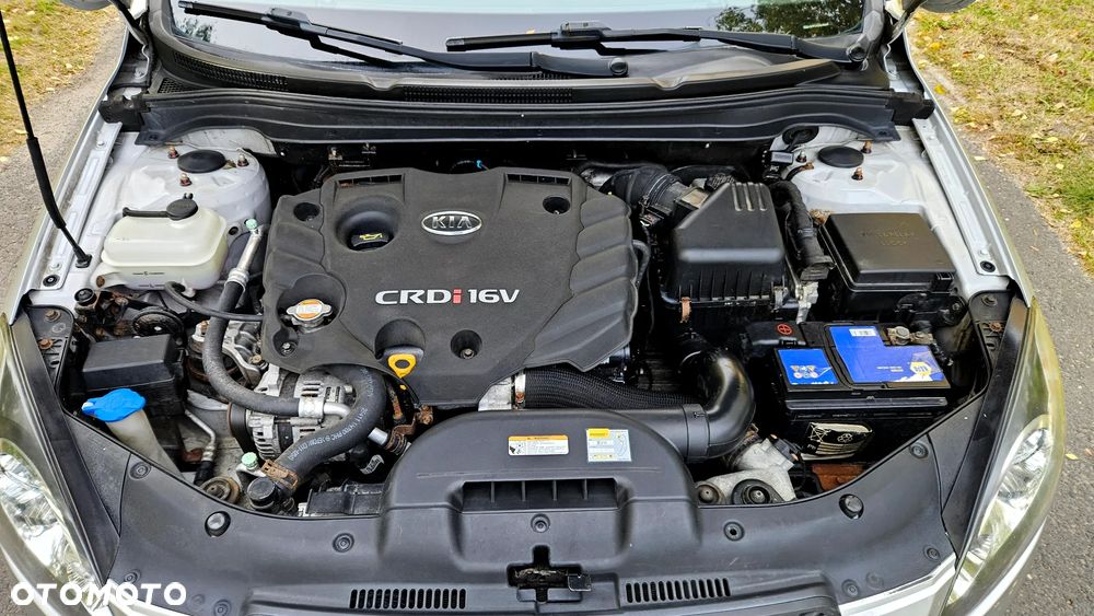Kia Ceed Cee'd 2.0 crdi Comfort + - 16