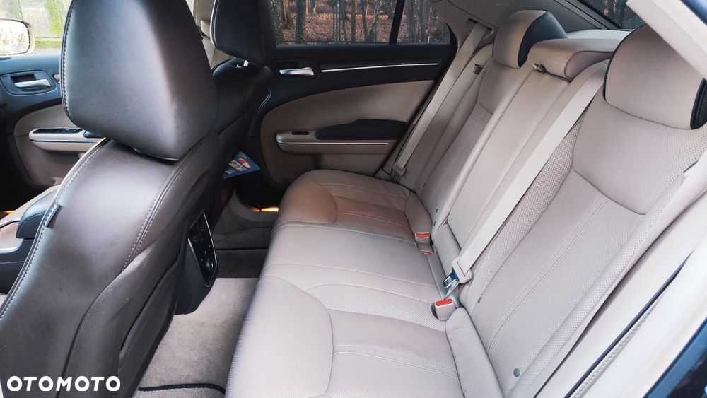 Lancia Thema 3.0 V6 CRD 24V Automatik Executive - 11