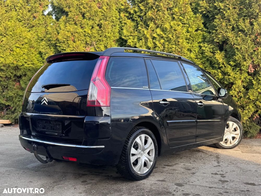 Citroën C4 Grand Picasso 1.6 HDi FAP EGS6 Exclusive - 3