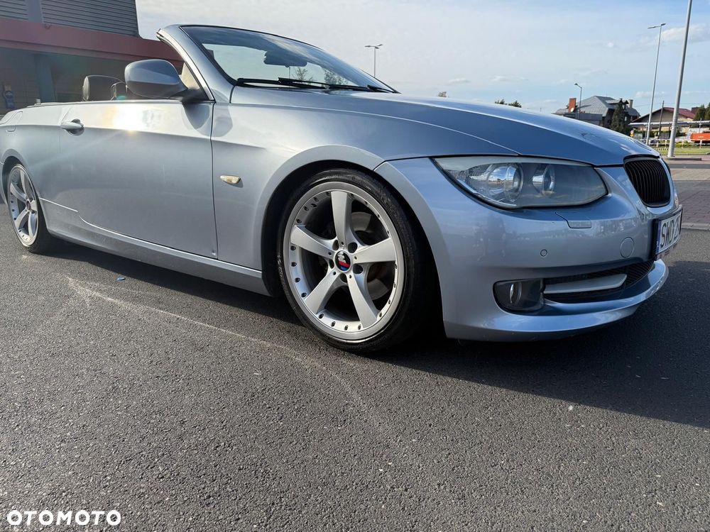 BMW Seria 3 320d - 22