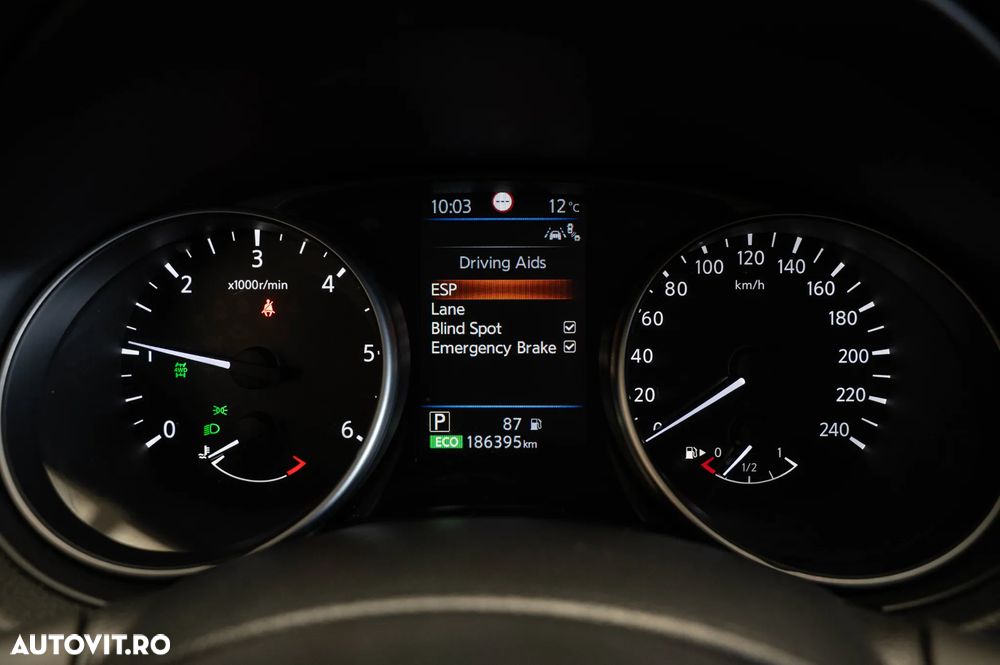 Nissan Qashqai 1.7D 150CP ALL MODE 4X4-I X-TRONIC Tekna - 23