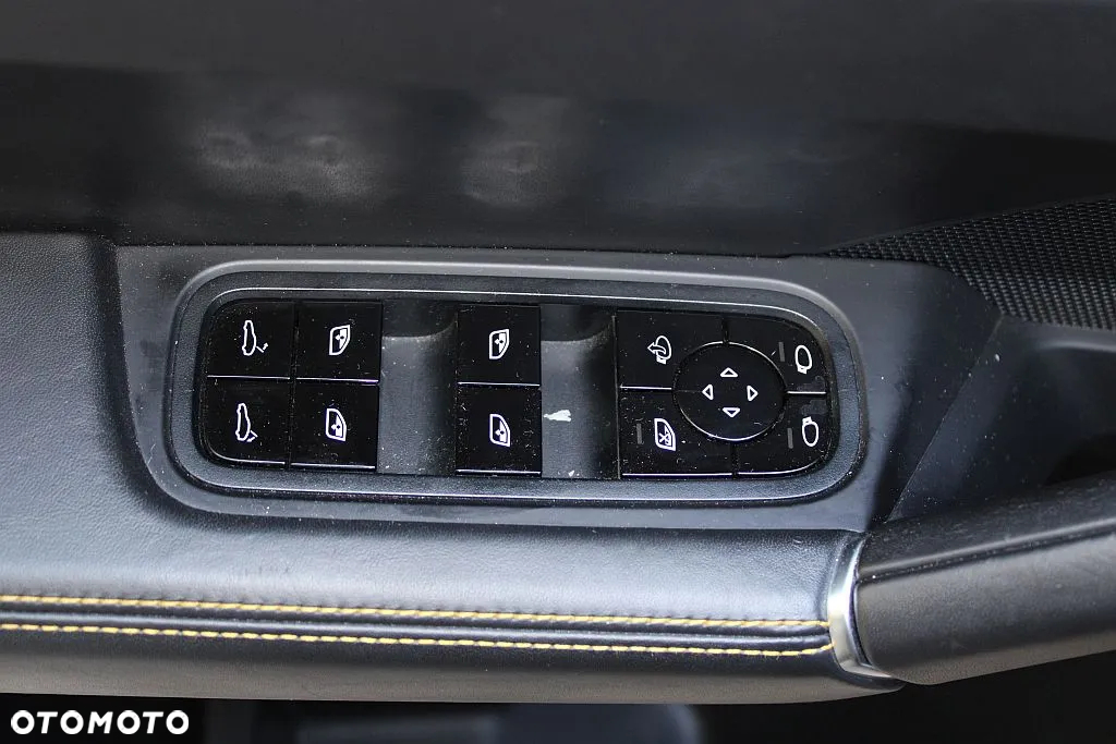 Porsche Cayenne Standard - 16