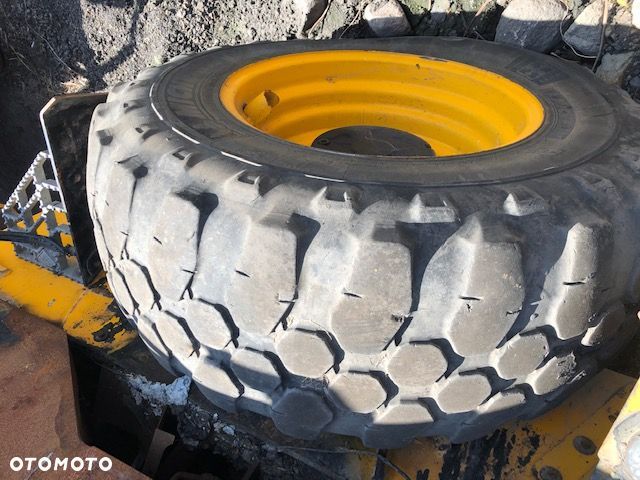Felgi Jcb 16x24 - 4