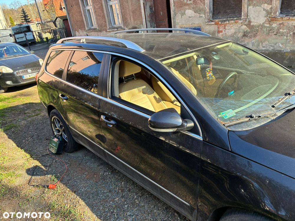 Volkswagen Passat 2.0 TDI DPF Highline - 3