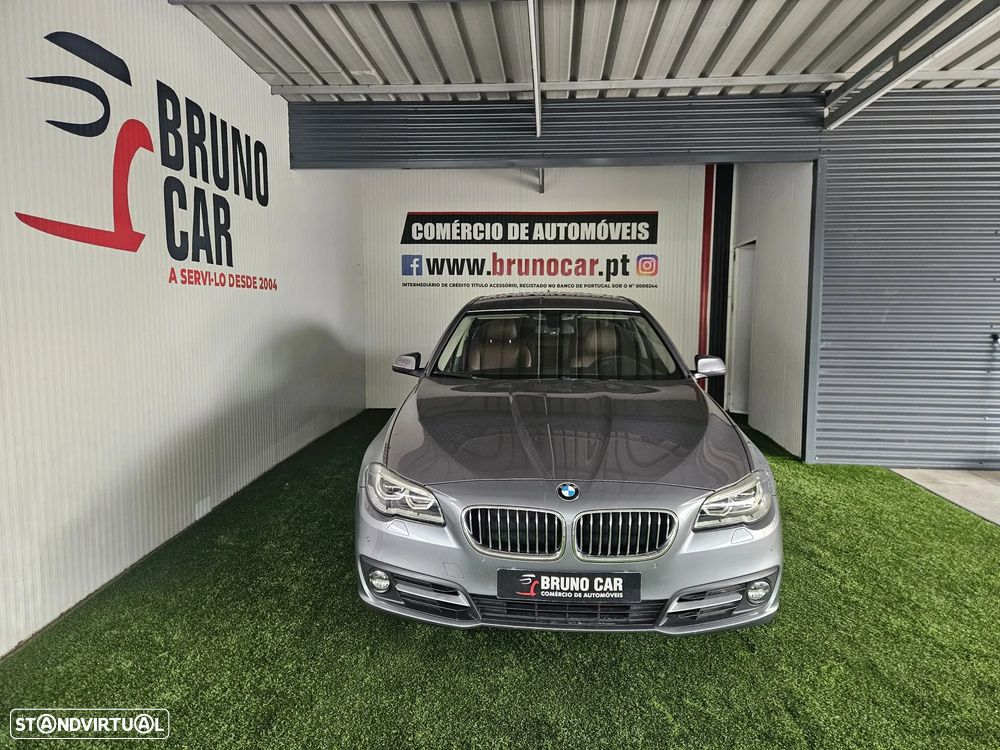 BMW 525 d Line Luxury Auto - 2