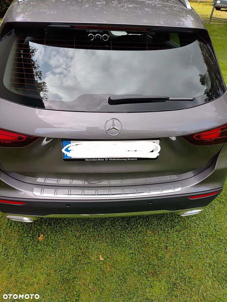 Mercedes-Benz GLA 200 - 2