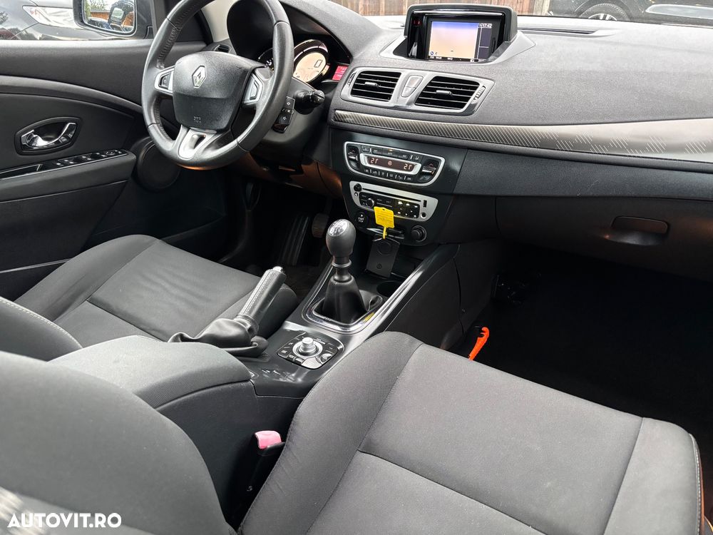 Renault Megane 1.5 dCi Dynamique - 8