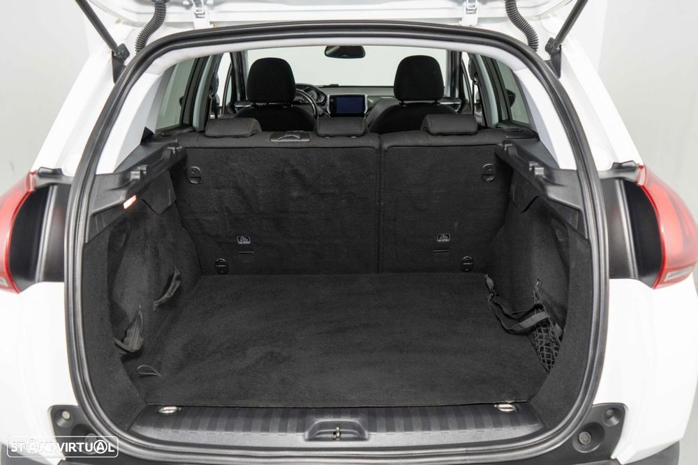 Peugeot 2008 1.2 VTi Active - 17