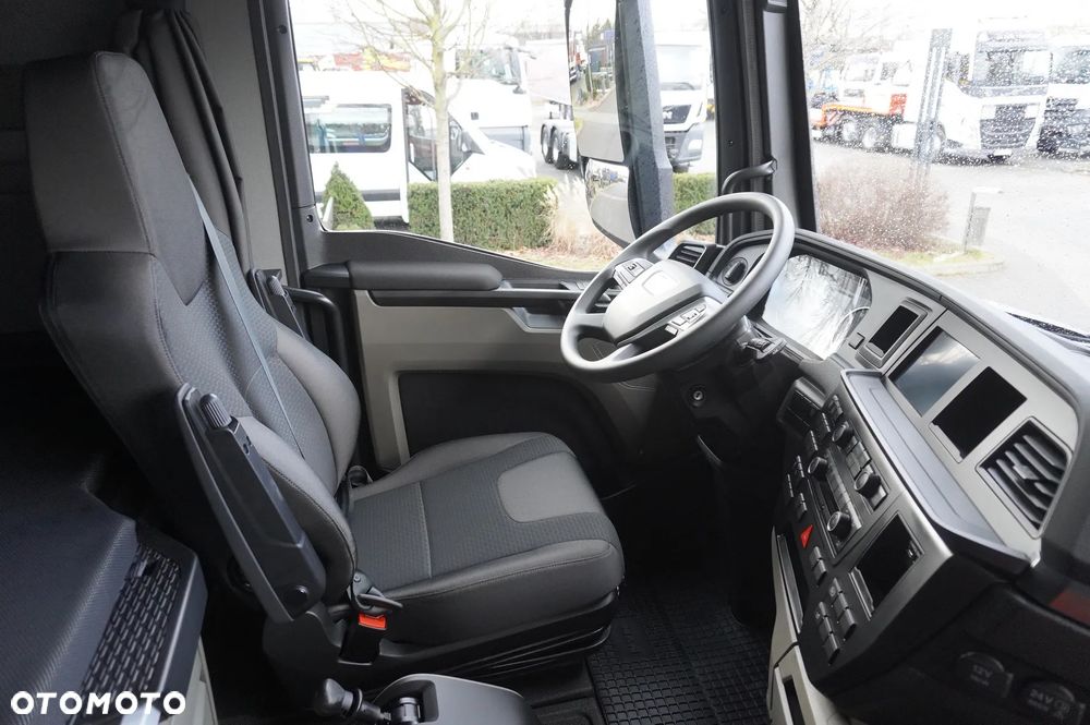 MAN TGX 26.400 / IGLOOCAR / Carrier Supra 1250 - 25