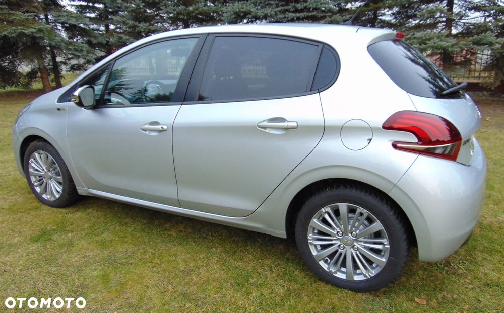 Peugeot 208 PureTech 82 Start & Stop Style - 8