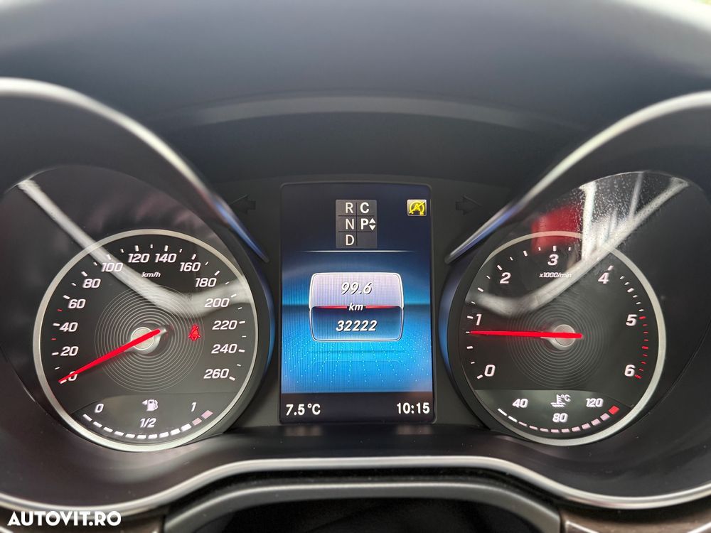 Mercedes-Benz V 300 d Lang 4Matic 9G-TRONIC Avantgarde Edition 2023 - 35