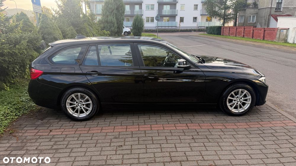 BMW Seria 3 320d - 17