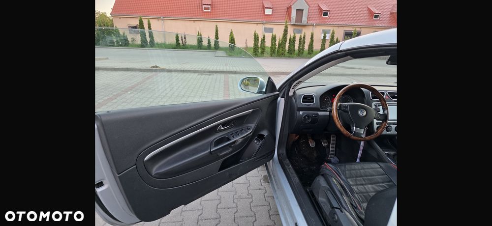 Volkswagen Eos 2.0 FSI - 13