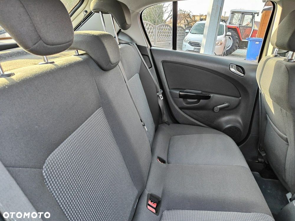 Opel Corsa 1.2 16V - 22