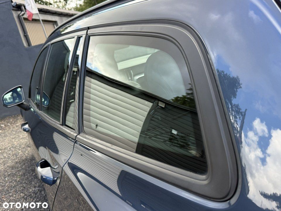 Volvo V60 D3 Momentum - 12
