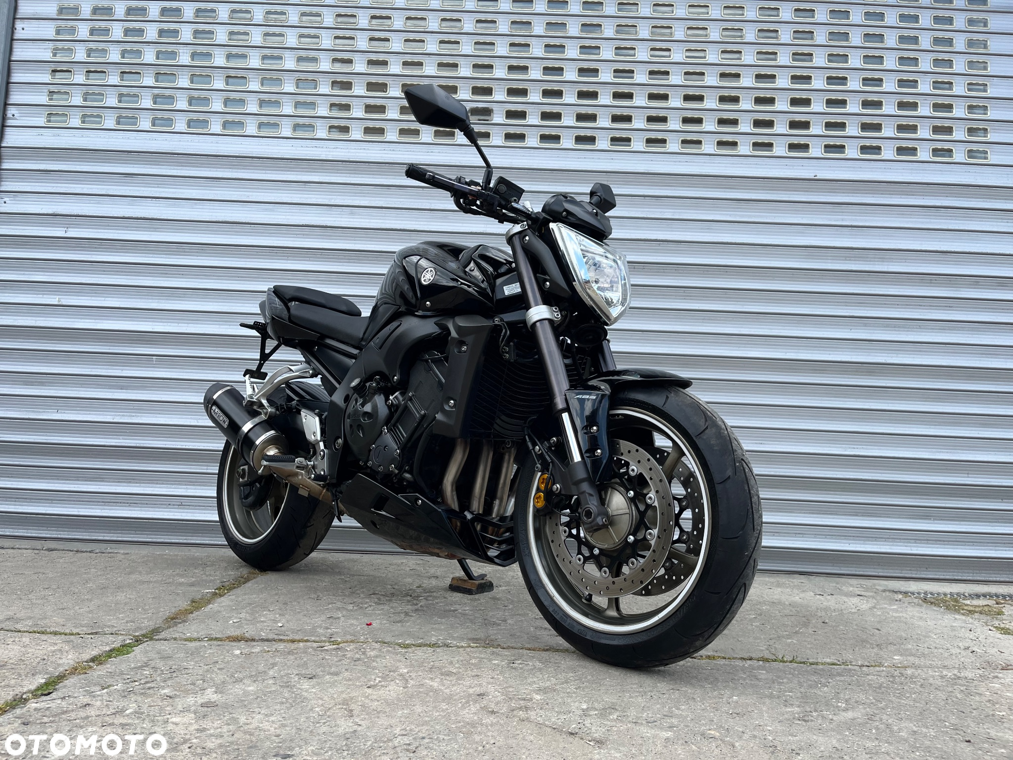 Yamaha FZ - 33
