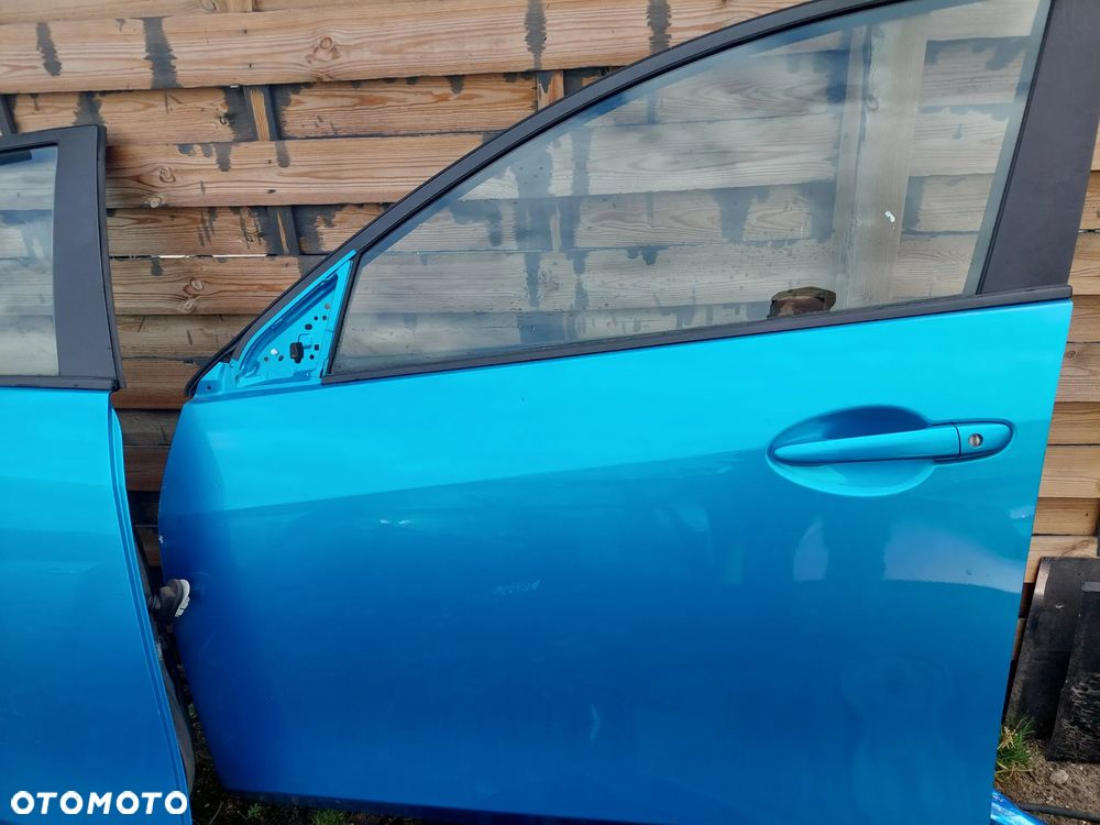 Mazda3 Bl  Lewe przó prawe tył - 2
