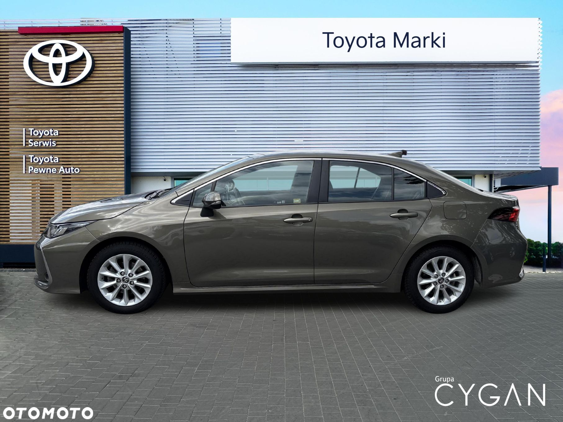 Toyota Corolla - 2