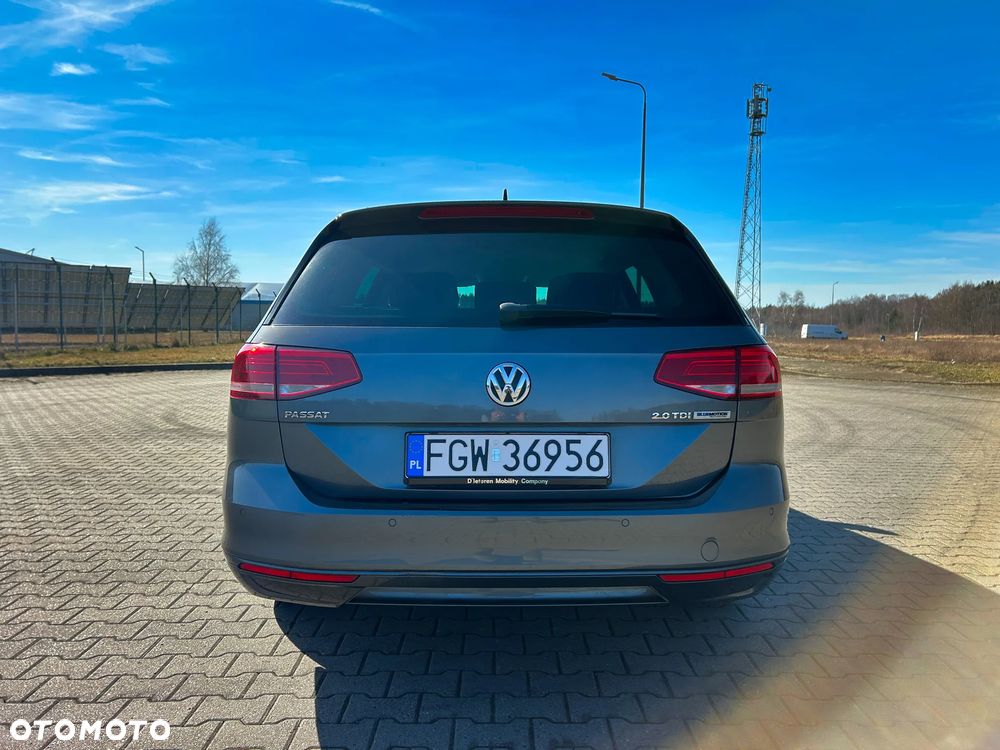 Volkswagen Passat - 19