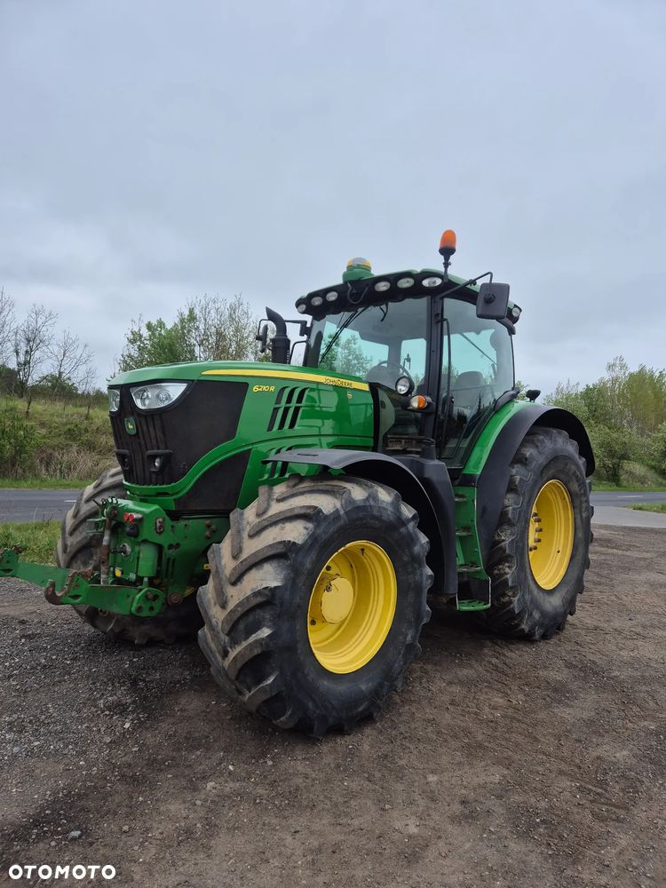 John Deere 6210R , 6215R - 2