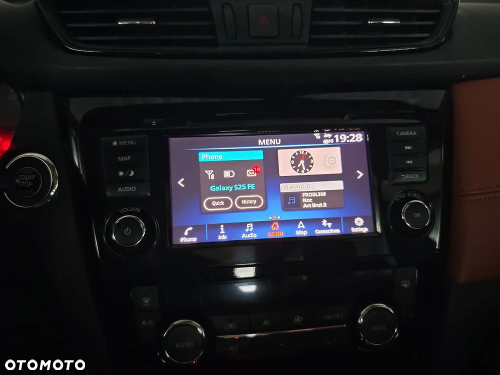 Nissan Rogue - 17