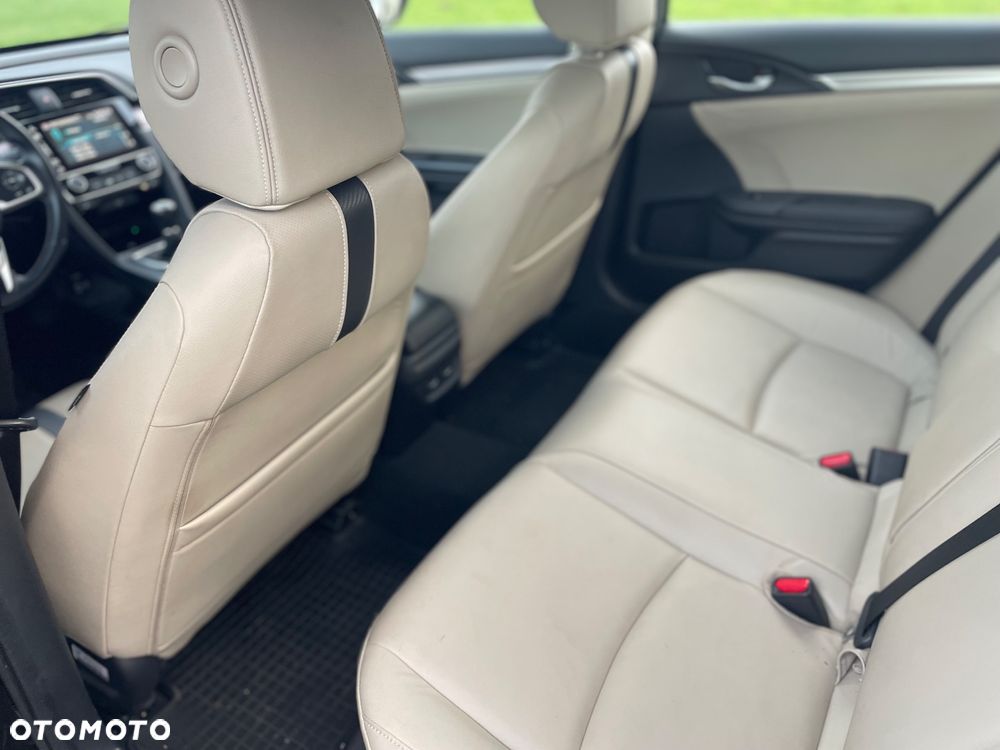 Honda Civic 1.5 T Executive - 8