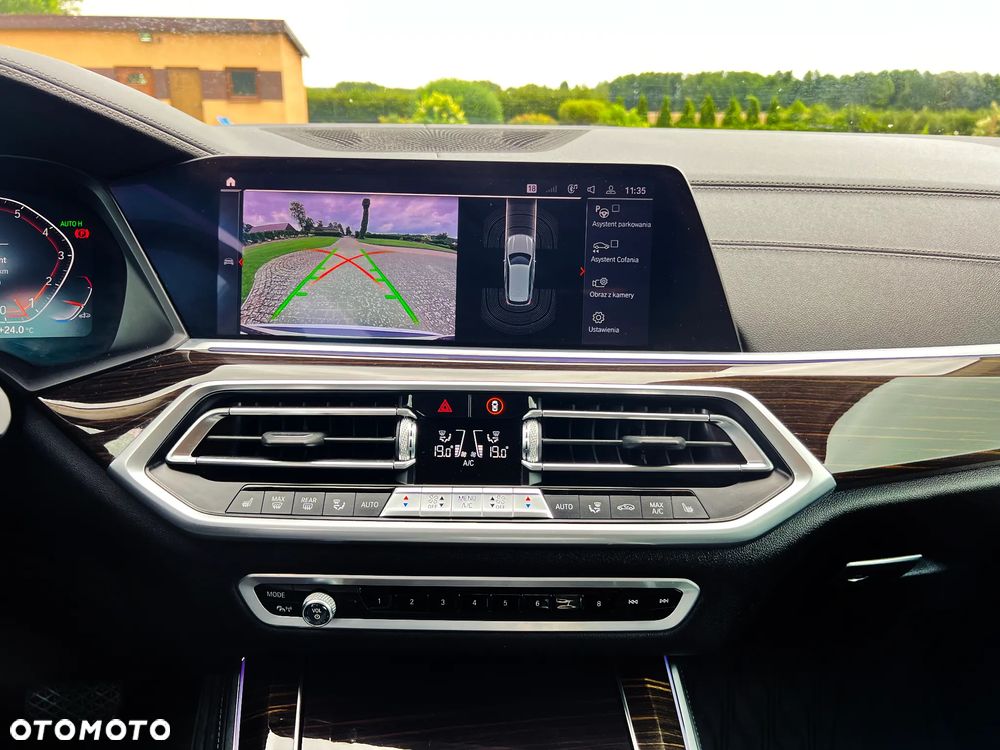 BMW X5 xDrive40i - 21